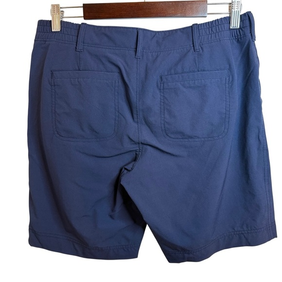 Athleta | Navy Mid-Rise Wicking Athletic Shorts | Sz 10 - Picture 2 of 8